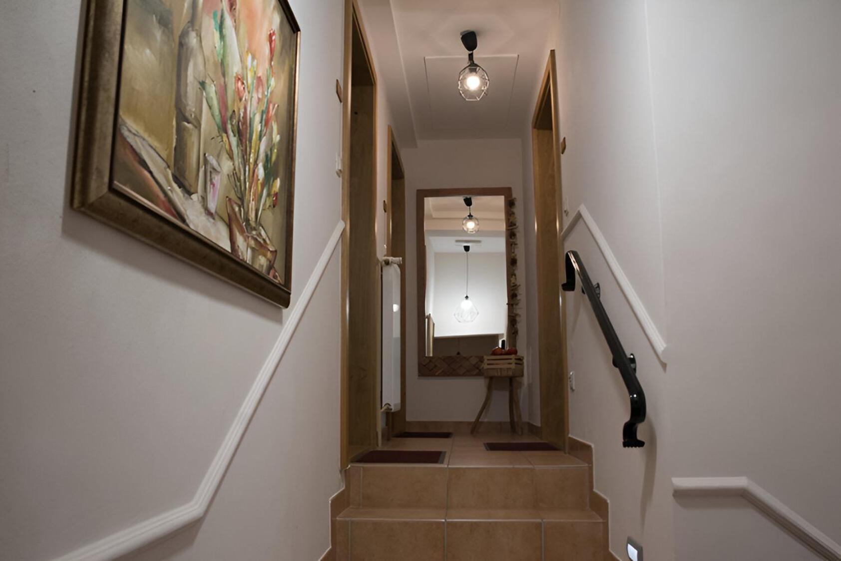 Bed & Breakfast Dvorec Petrovce Exterior photo
